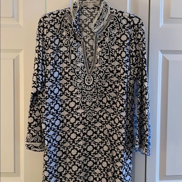 Tunic tops - Picture 3 of 3